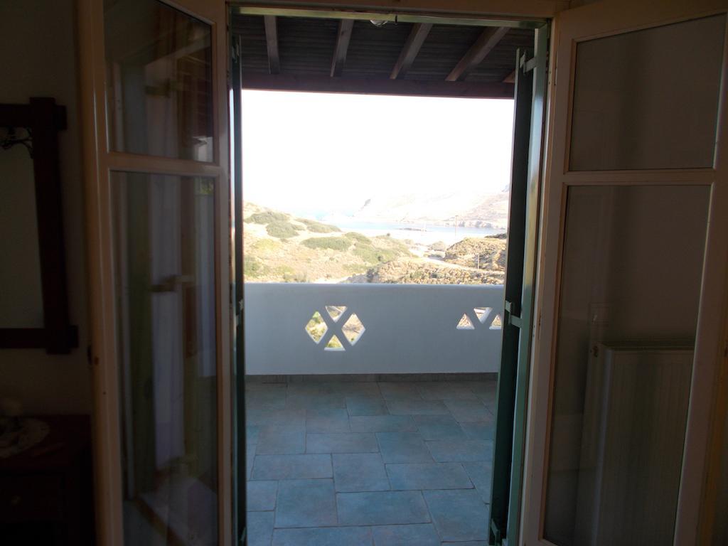 Studios Marianna Skyros Room photo